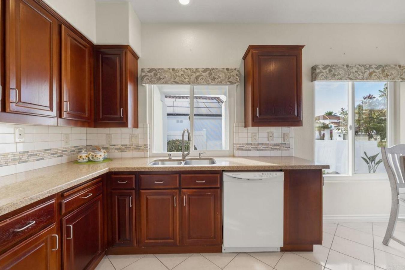 Oceanside, San Diego, 92056, United States, 3 Bedrooms Bedrooms, ,3 BathroomsBathrooms,Residential,For Sale,2049812