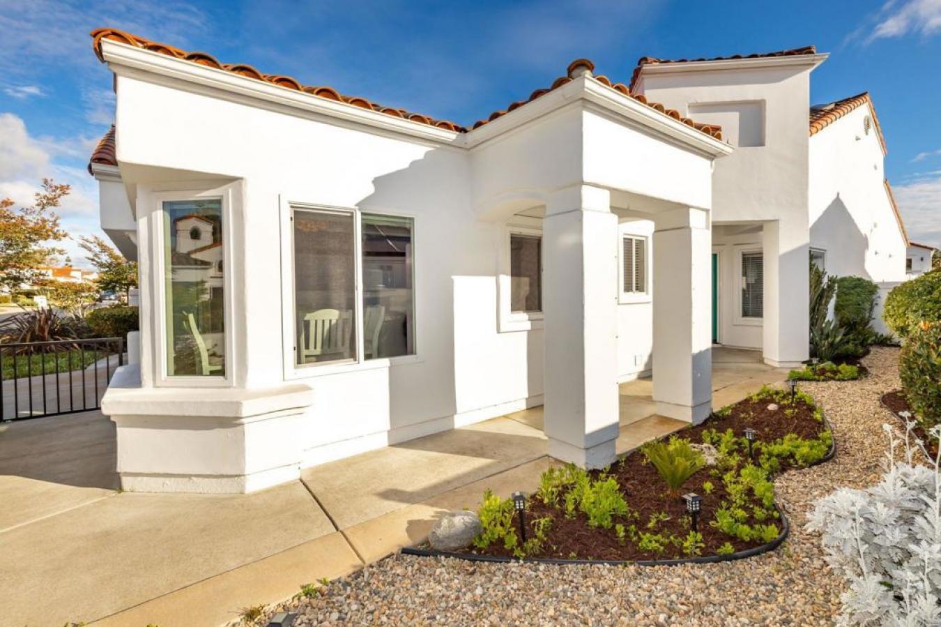 Oceanside, San Diego, 92056, United States, 3 Bedrooms Bedrooms, ,3 BathroomsBathrooms,Residential,For Sale,2049812