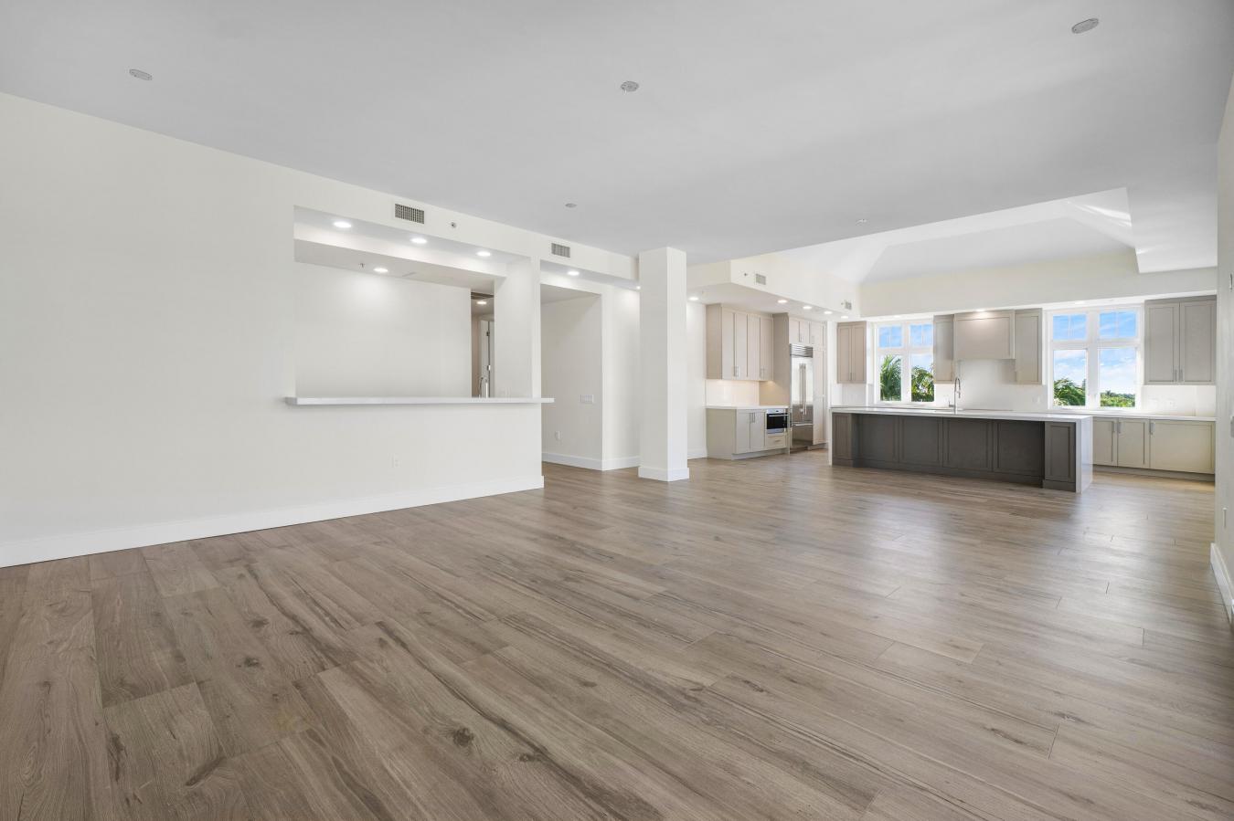 Palm Beach Shores, Palm Beach, 33404, United States, 2 Bedrooms Bedrooms, ,2 BathroomsBathrooms,Residential,For Sale,2049810