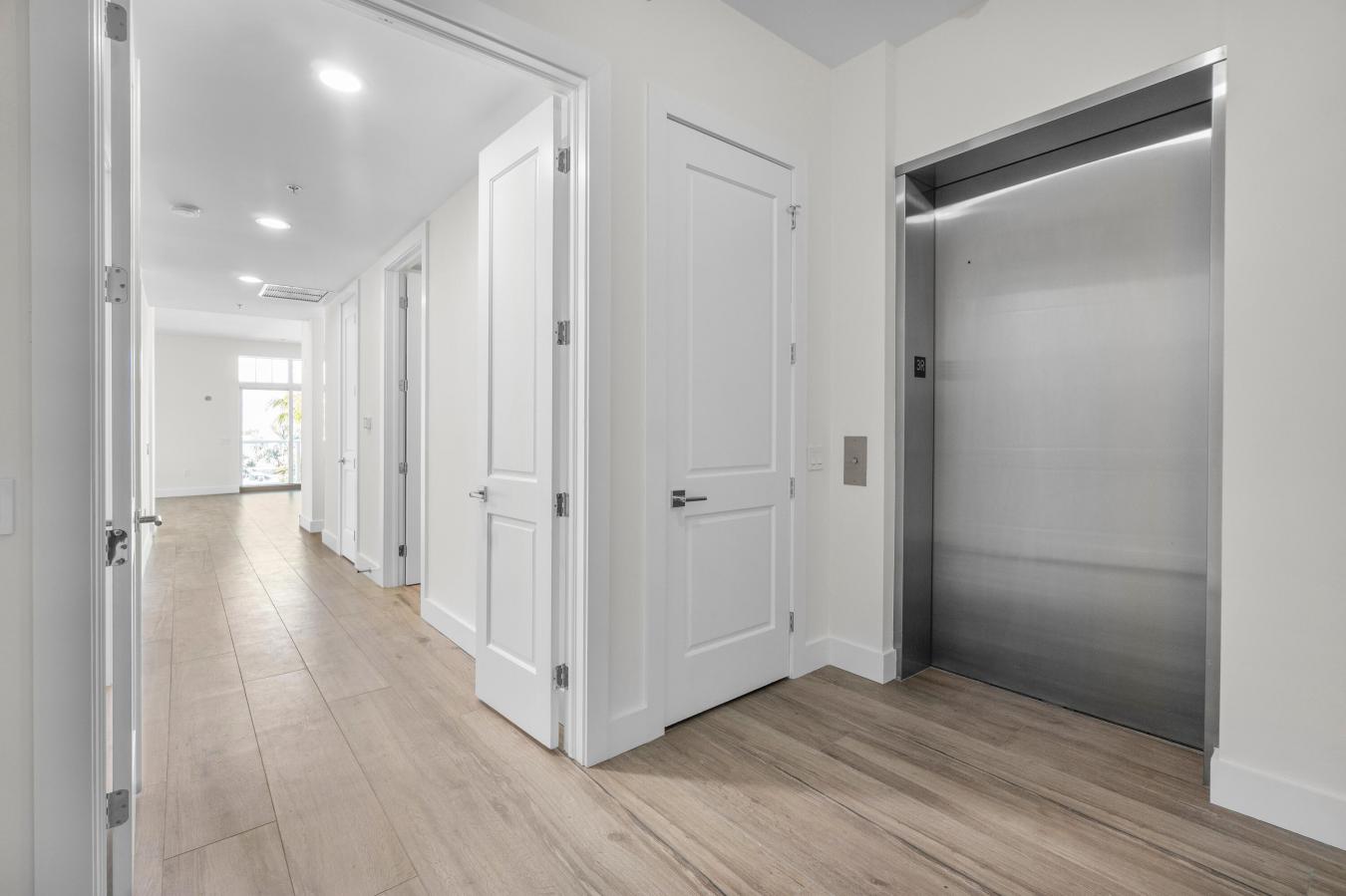 Palm Beach Shores, Palm Beach, 33404, United States, 2 Bedrooms Bedrooms, ,2 BathroomsBathrooms,Residential,For Sale,2049810