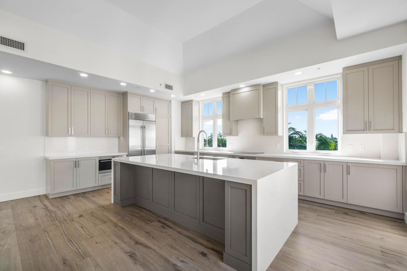 Palm Beach Shores, Palm Beach, 33404, United States, 2 Bedrooms Bedrooms, ,2 BathroomsBathrooms,Residential,For Sale,2049810