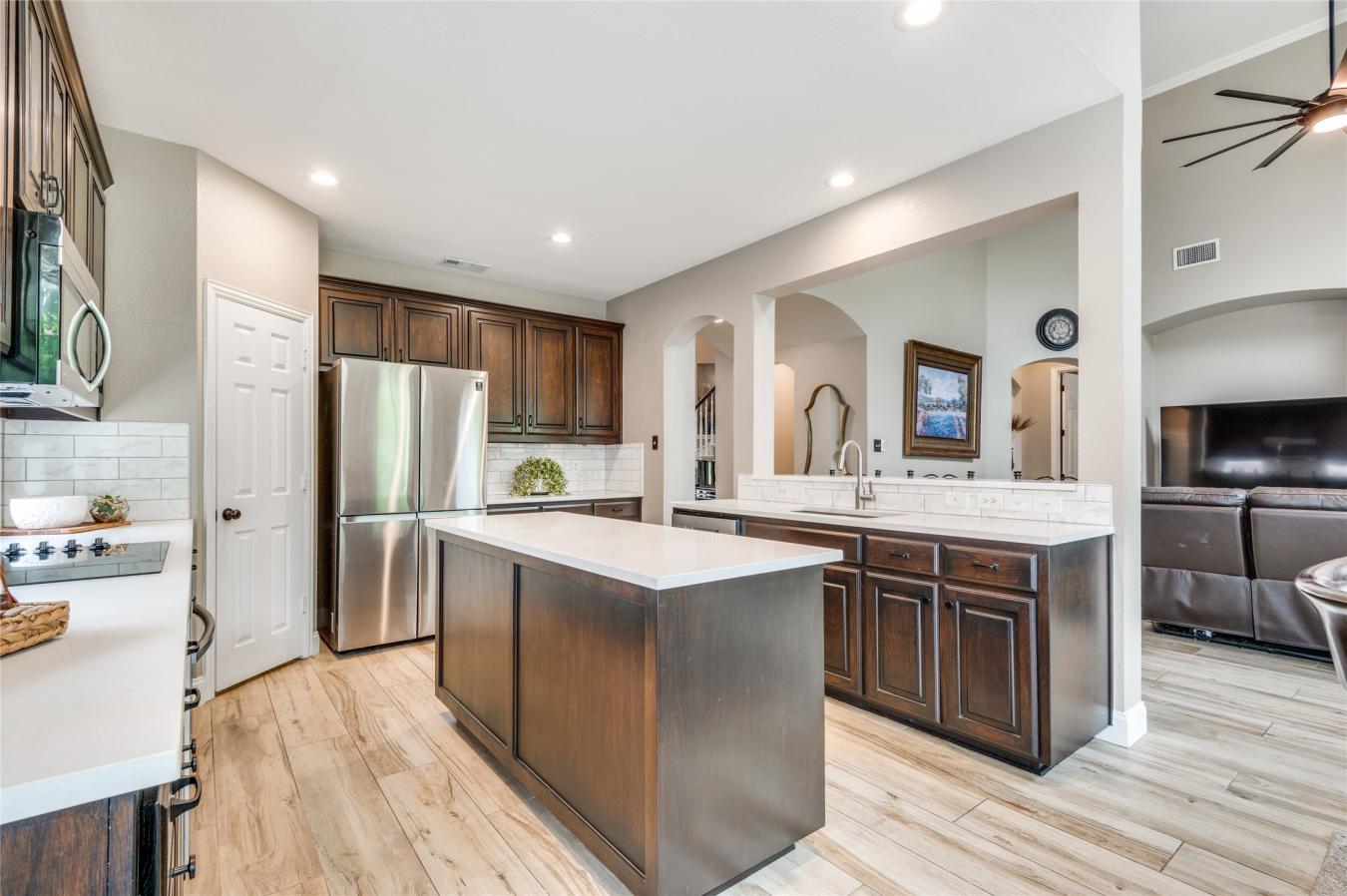 McKinney, Collin, 75071, United States, 5 Bedrooms Bedrooms, ,3 BathroomsBathrooms,Residential,For Sale,2049809
