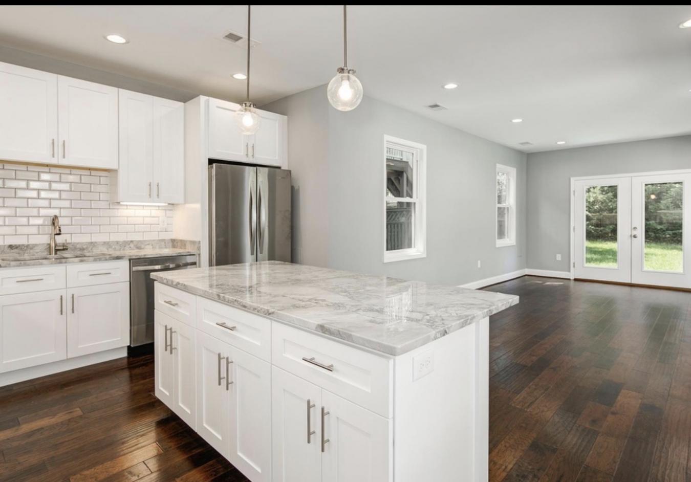 Arlington, Virginia, 22207, United States, 2 Bedrooms Bedrooms, ,3 BathroomsBathrooms,Residential,For Sale,2049808