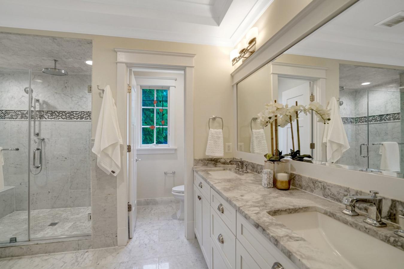 Arlington, Virginia, 22207, United States, 5 Bedrooms Bedrooms, ,4 BathroomsBathrooms,Residential,For Sale,2049807