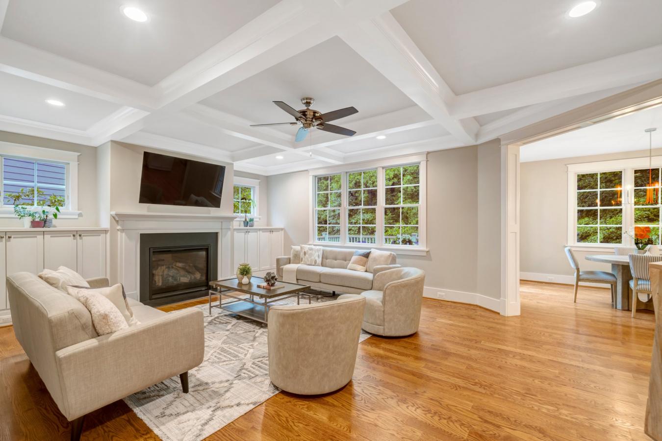 Arlington, Virginia, 22207, United States, 5 Bedrooms Bedrooms, ,4 BathroomsBathrooms,Residential,For Sale,2049807