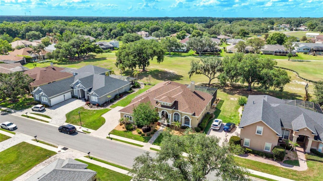 Lakeland, Polk, 33813, United States, 3 Bedrooms Bedrooms, ,3 BathroomsBathrooms,Residential,For Sale,2049806