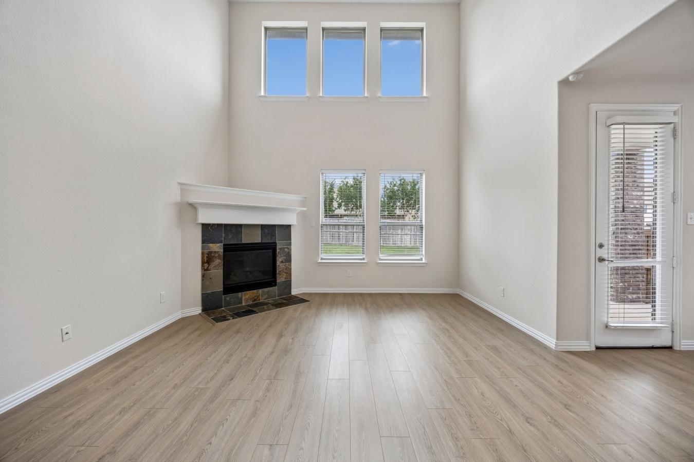 McKinney, Collin, 75071, United States, 4 Bedrooms Bedrooms, ,3 BathroomsBathrooms,Residential,For Sale,2049797