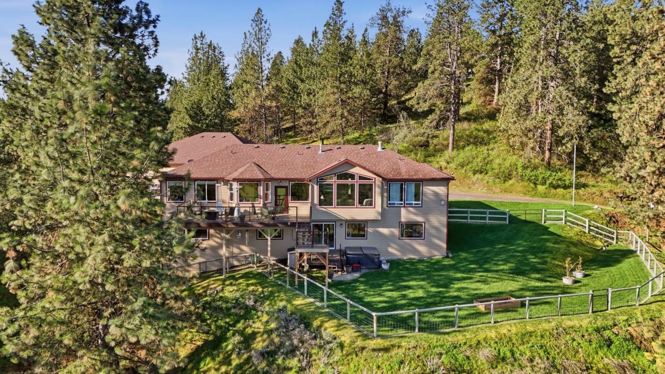 Greenacres, Spokane, 99016, United States, 5 Bedrooms Bedrooms, ,2 BathroomsBathrooms,Residential,For Sale,2049793