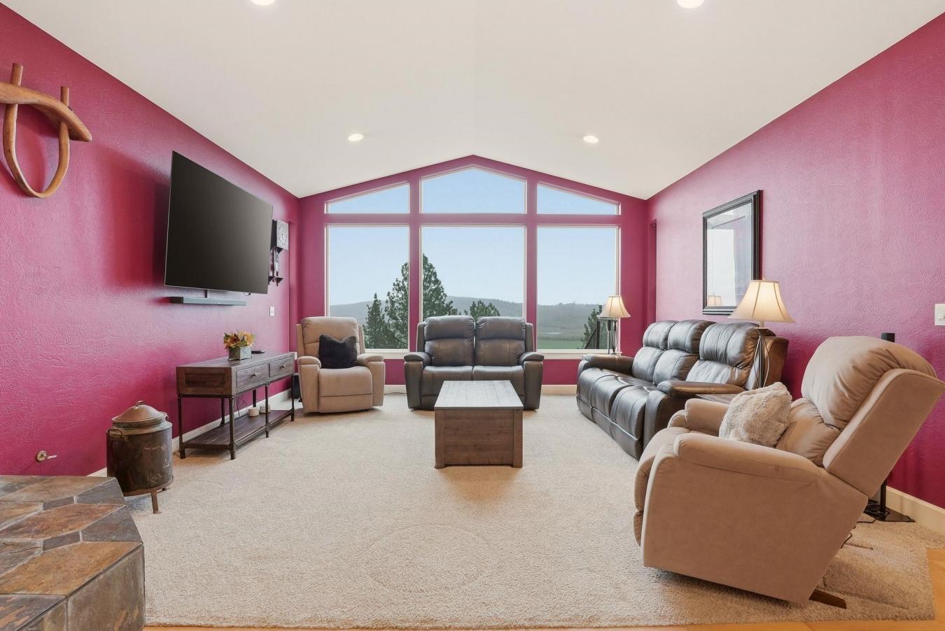Greenacres, Spokane, 99016, United States, 5 Bedrooms Bedrooms, ,2 BathroomsBathrooms,Residential,For Sale,2049793