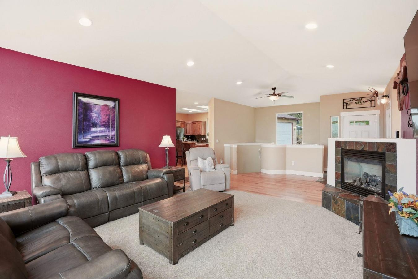 Greenacres, Spokane, 99016, United States, 5 Bedrooms Bedrooms, ,2 BathroomsBathrooms,Residential,For Sale,2049793