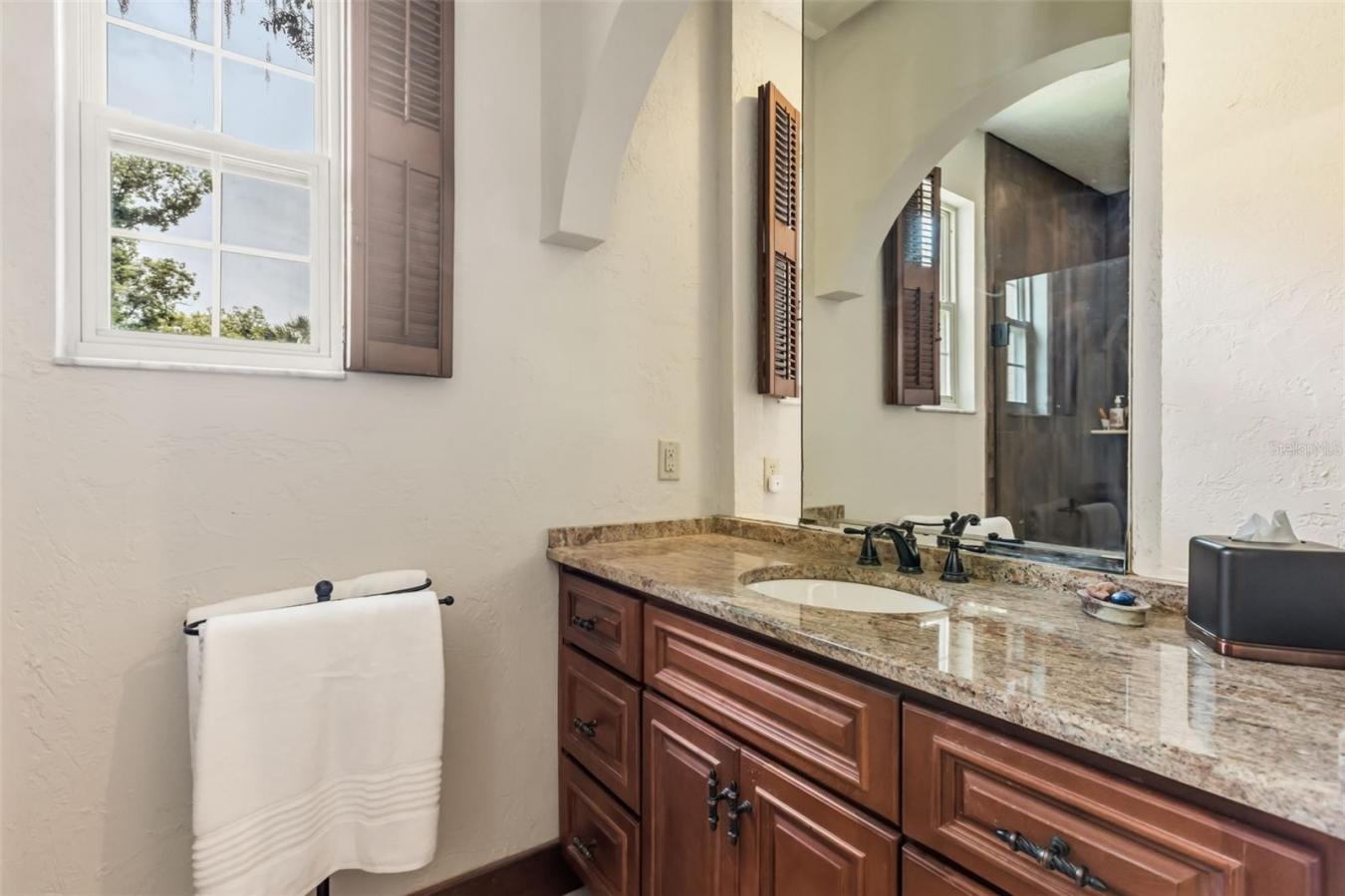 Eustis, Lake, 32726, United States, 4 Bedrooms Bedrooms, ,4 BathroomsBathrooms,Residential,For Sale,2049791