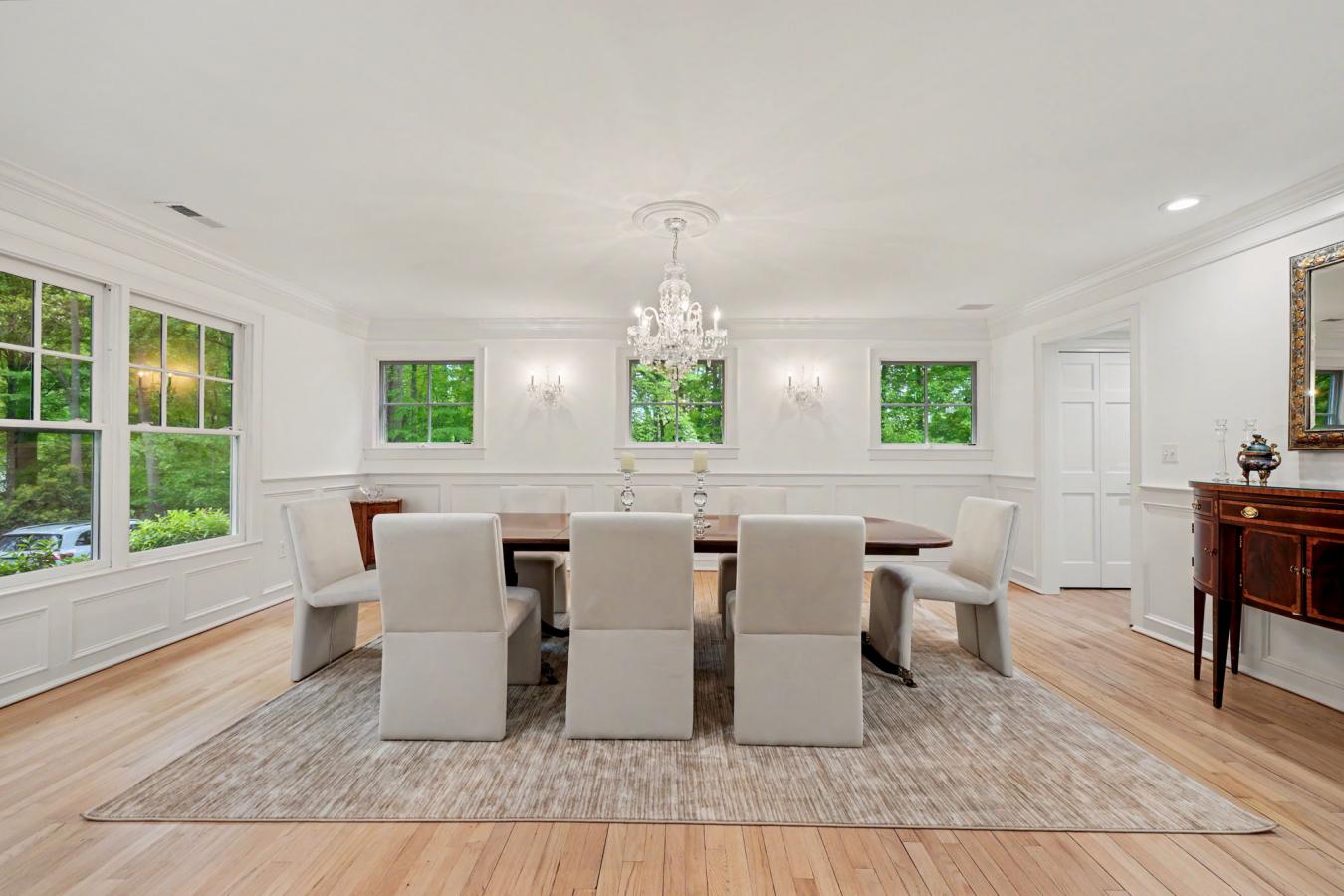 Westport, Connecticut, 06880, United States, 6 Bedrooms Bedrooms, ,6 BathroomsBathrooms,Residential,For Sale,2049789