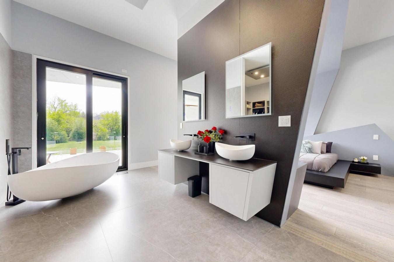 Aurora, ON, L4G 6W4, Canada, 5 Bedrooms Bedrooms, ,9 BathroomsBathrooms,Residential,For Sale,2049787