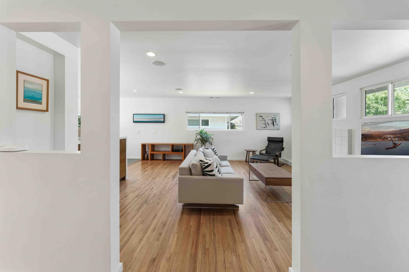Santa Barbara, Santa Barbara, 93105, United States, 3 Bedrooms Bedrooms, ,2 BathroomsBathrooms,Residential,For Sale,2049788