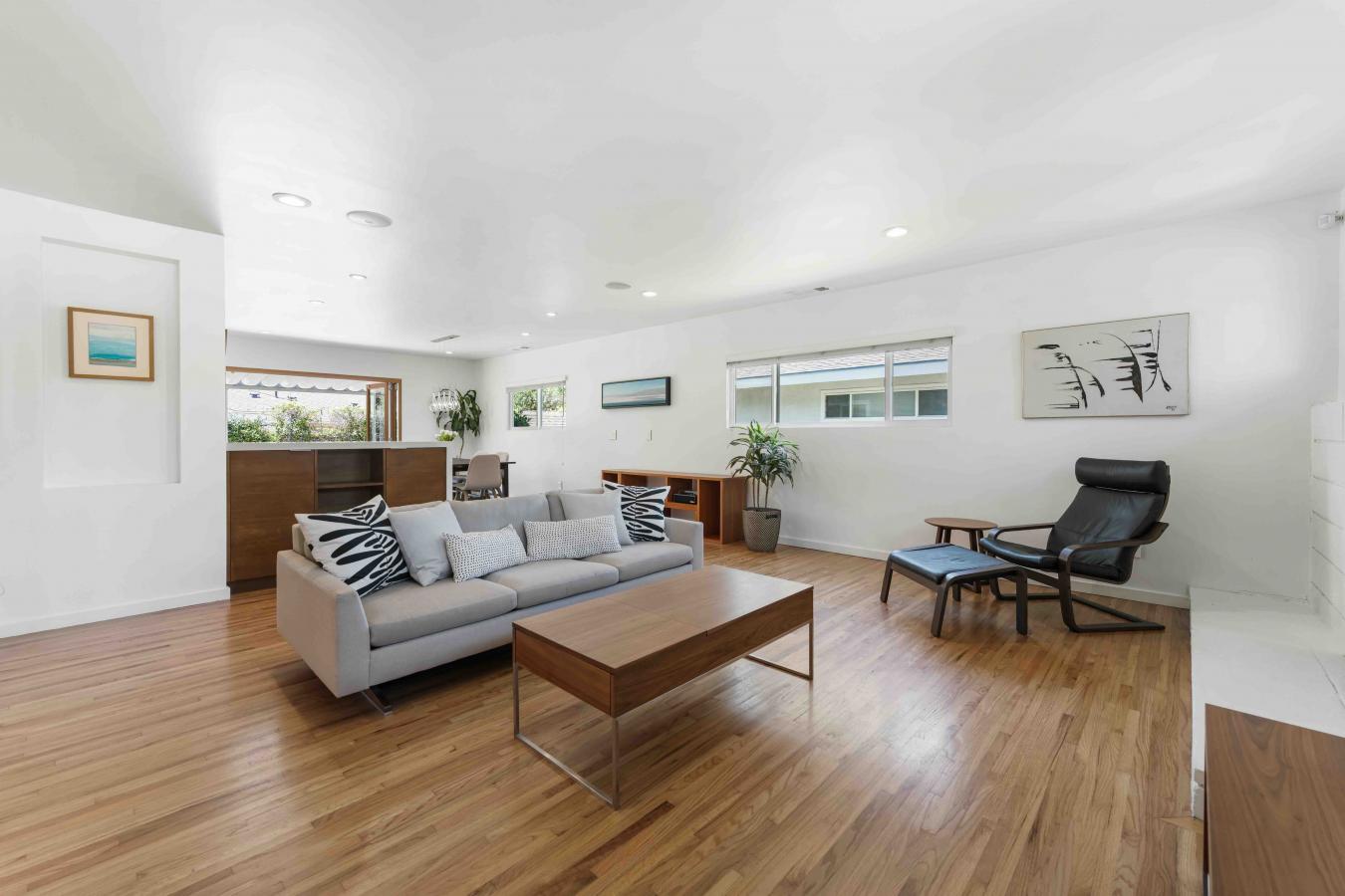 Santa Barbara, Santa Barbara, 93105, United States, 3 Bedrooms Bedrooms, ,2 BathroomsBathrooms,Residential,For Sale,2049788