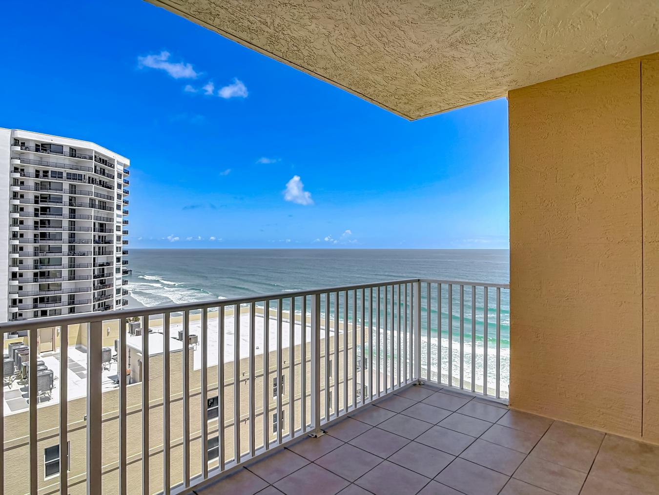 Daytona Beach Shores, Volusia, 32118, United States, 3 Bedrooms Bedrooms, ,2 BathroomsBathrooms,Residential,For Sale,2049783