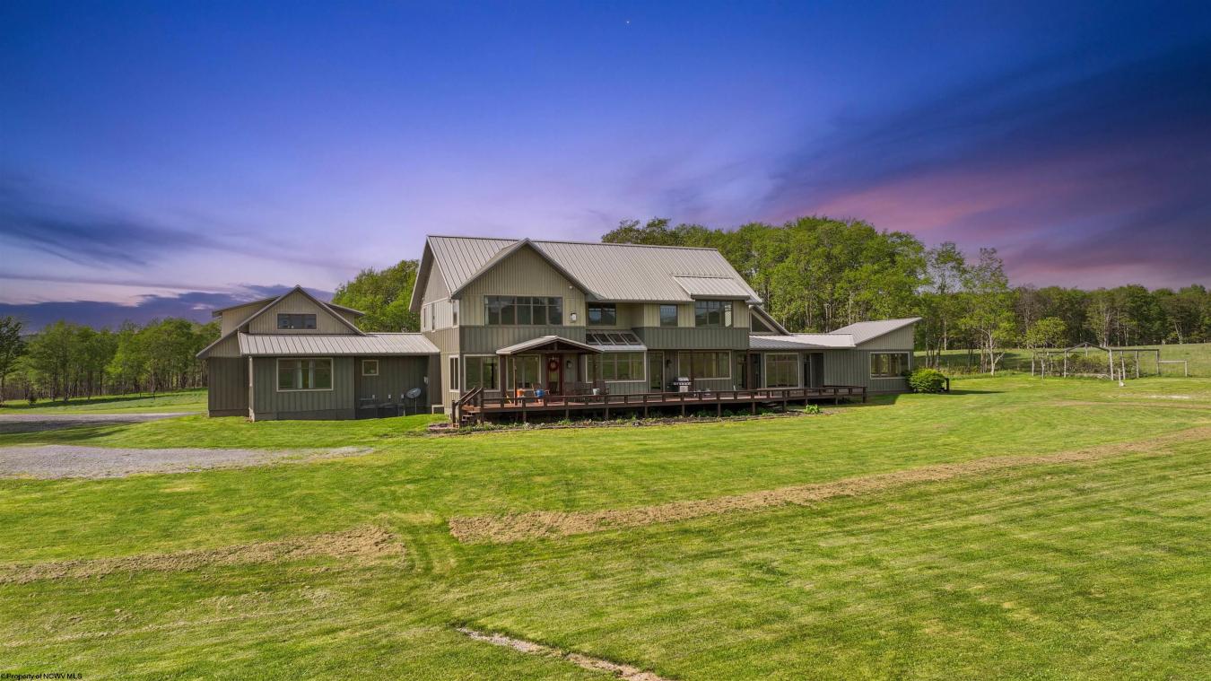 Davis, Tucker, 26260, United States, 7 Bedrooms Bedrooms, ,5 BathroomsBathrooms,Residential,For Sale,2049784
