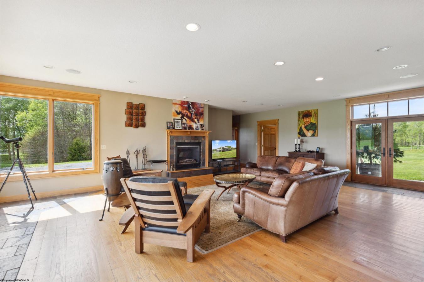Davis, Tucker, 26260, United States, 7 Bedrooms Bedrooms, ,5 BathroomsBathrooms,Residential,For Sale,2049784