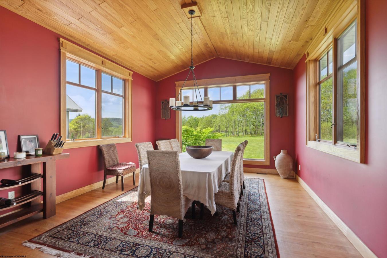 Davis, Tucker, 26260, United States, 7 Bedrooms Bedrooms, ,5 BathroomsBathrooms,Residential,For Sale,2049784