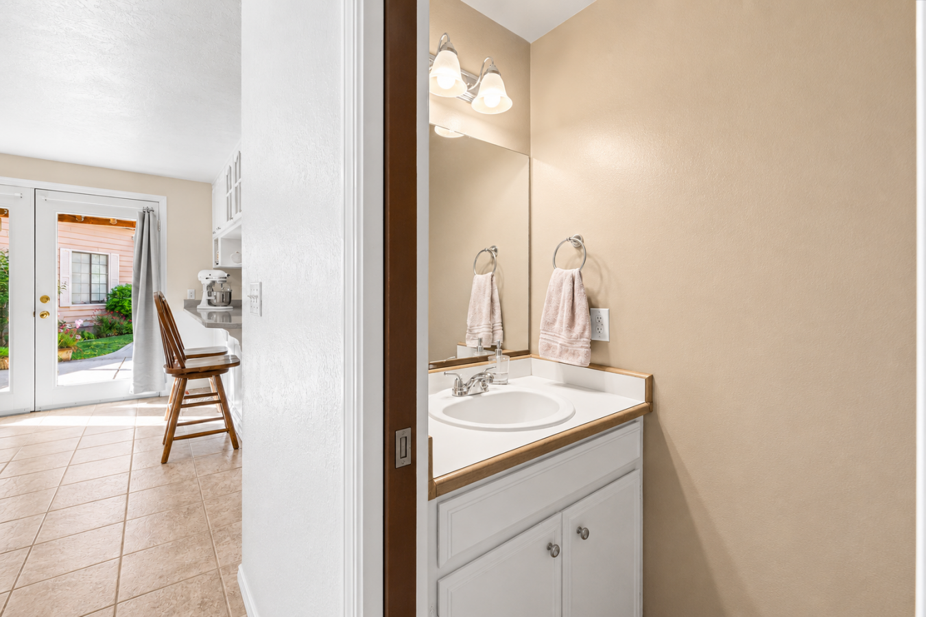 Medford, Jackson, 97504, United States, ,Residential,For Sale,2049781