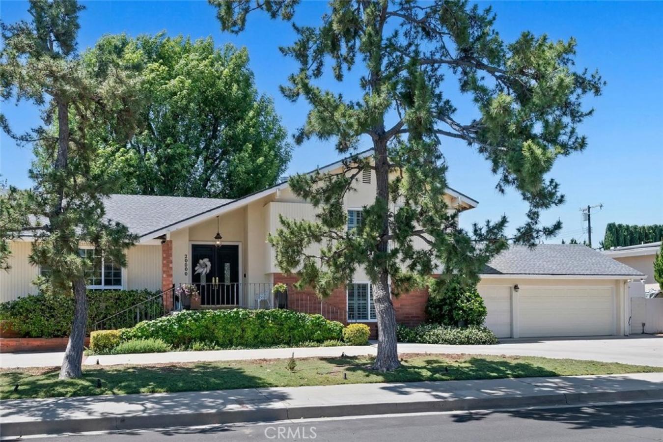 Chatsworth, Los Angeles, 91311, United States, 4 Bedrooms Bedrooms, ,3 BathroomsBathrooms,Residential,For Sale,2049780