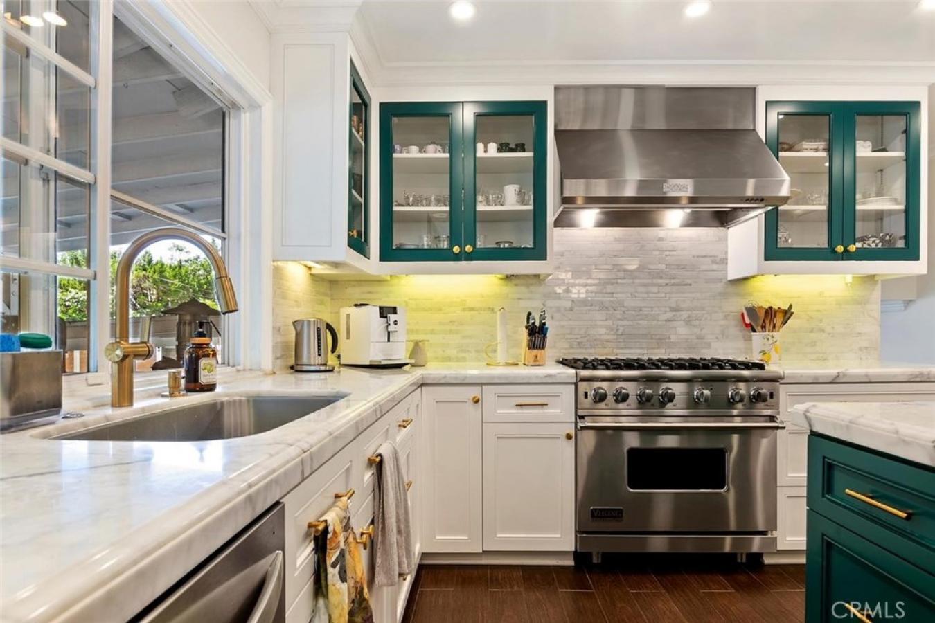 Chatsworth, Los Angeles, 91311, United States, 4 Bedrooms Bedrooms, ,3 BathroomsBathrooms,Residential,For Sale,2049780
