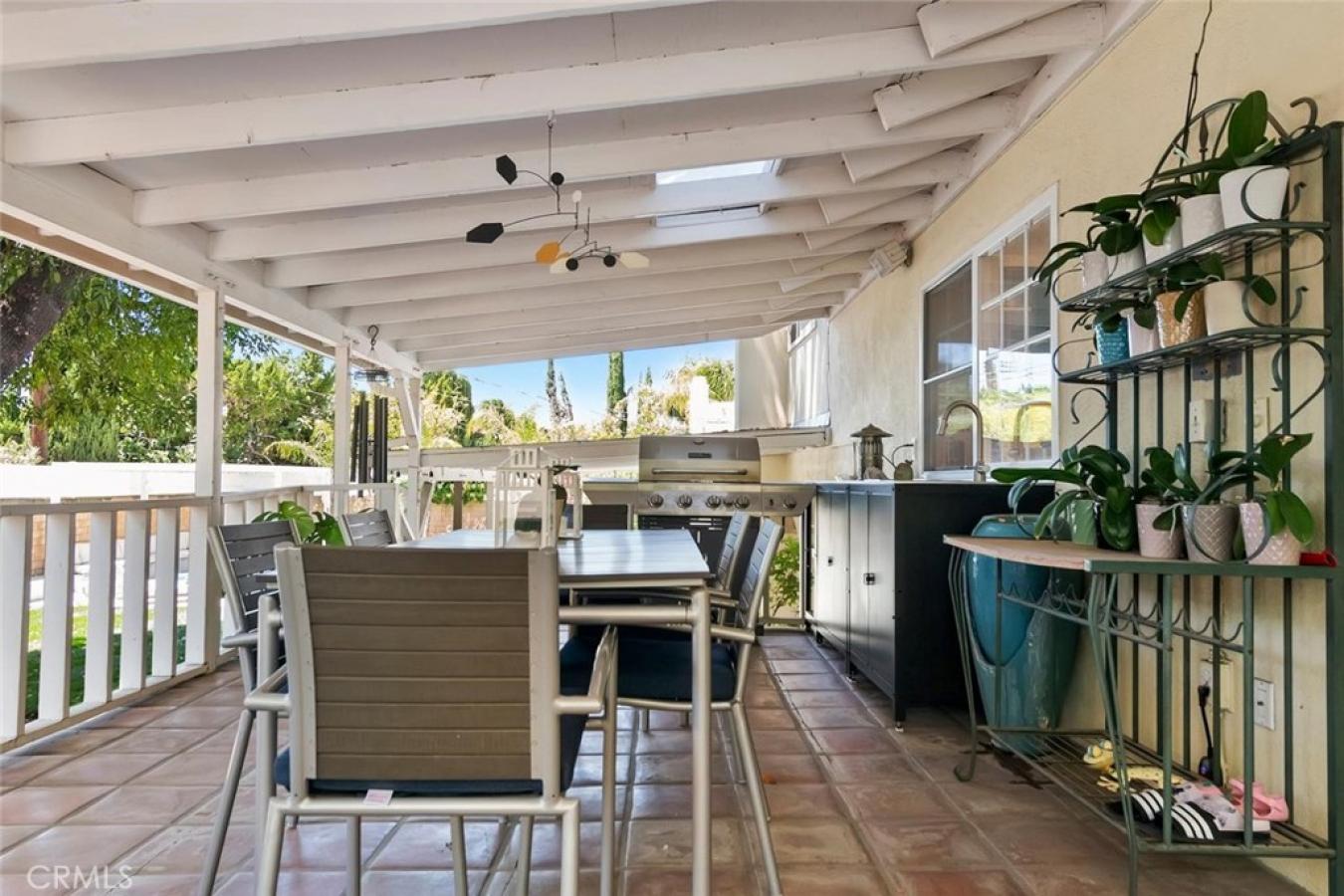 Chatsworth, Los Angeles, 91311, United States, 4 Bedrooms Bedrooms, ,3 BathroomsBathrooms,Residential,For Sale,2049780