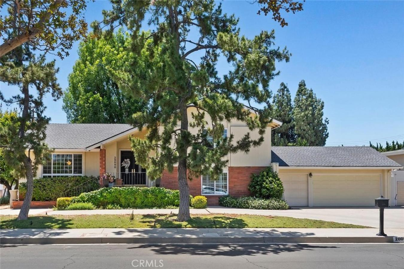 Chatsworth, Los Angeles, 91311, United States, 4 Bedrooms Bedrooms, ,3 BathroomsBathrooms,Residential,For Sale,2049780