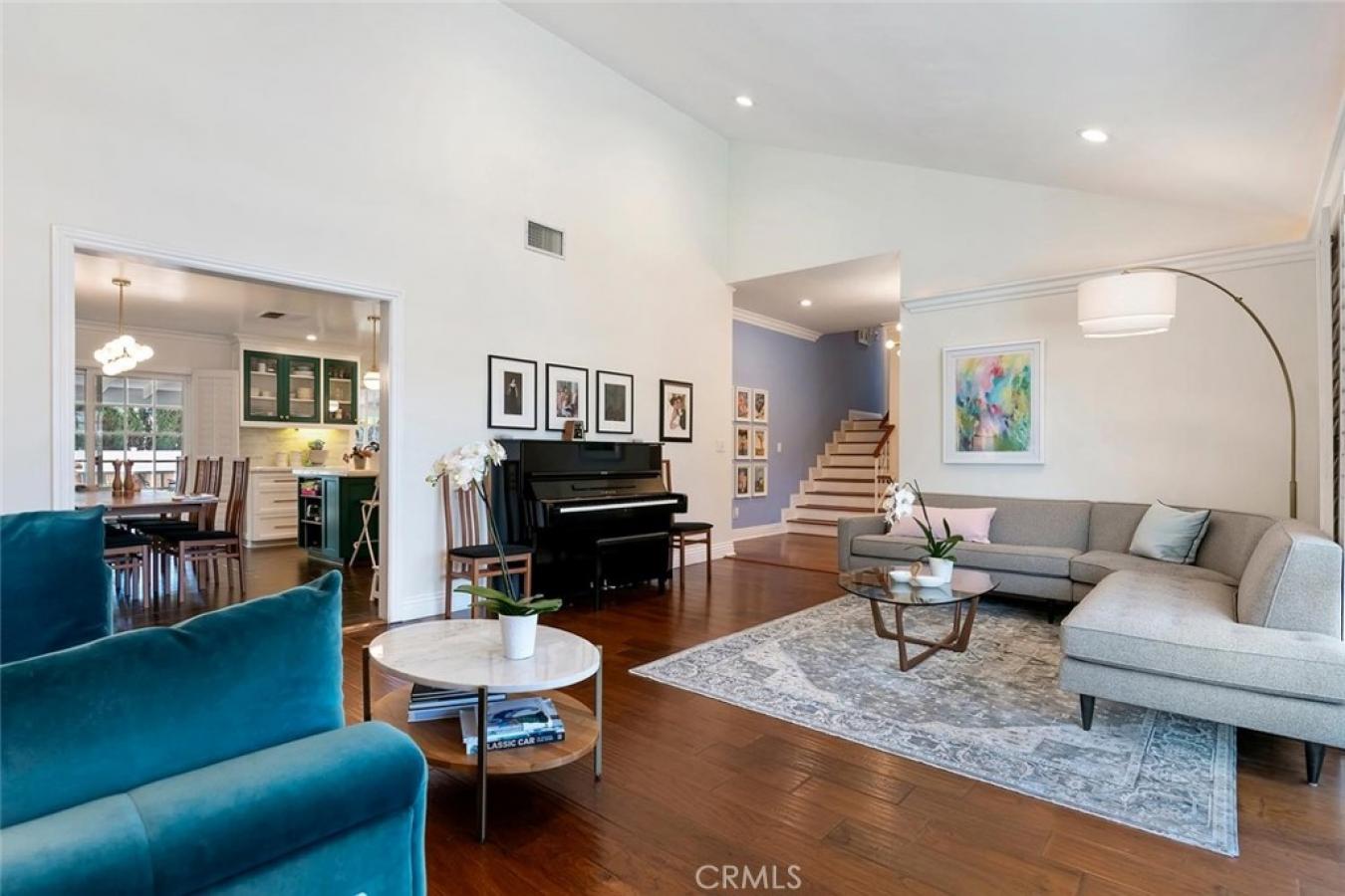 Chatsworth, Los Angeles, 91311, United States, 4 Bedrooms Bedrooms, ,3 BathroomsBathrooms,Residential,For Sale,2049780