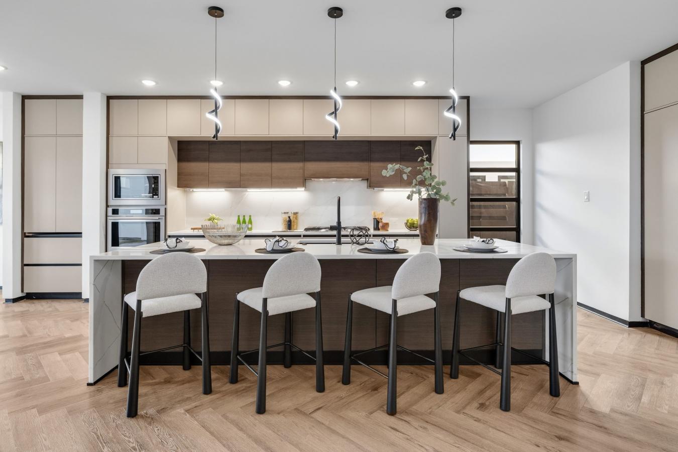 Melissa, Collin, 75454, United States, 5 Bedrooms Bedrooms, ,4 BathroomsBathrooms,Residential,For Sale,2049778
