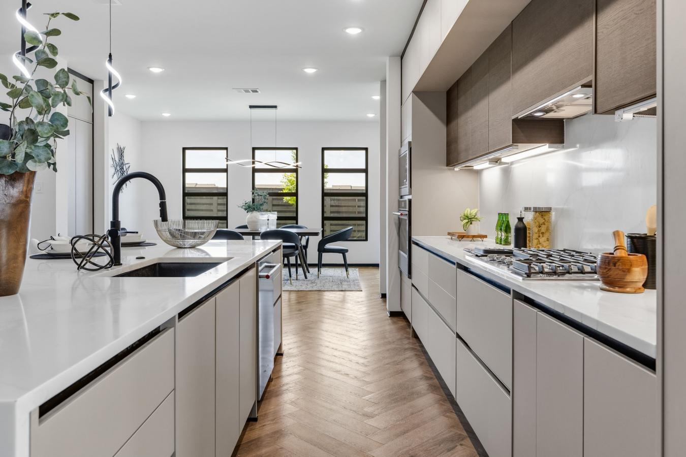 Melissa, Collin, 75454, United States, 5 Bedrooms Bedrooms, ,4 BathroomsBathrooms,Residential,For Sale,2049778