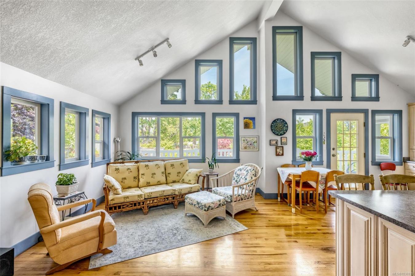 Duncan, Duncan, City of, V9L 2M4, Canada, 5 Bedrooms Bedrooms, ,4 BathroomsBathrooms,Residential,For Sale,2049771