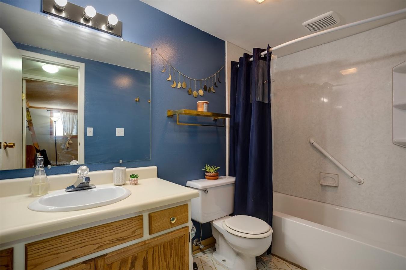 Steamboat Springs, Routt, 80487, United States, 3 Bedrooms Bedrooms, ,3 BathroomsBathrooms,Residential,For Sale,2049769