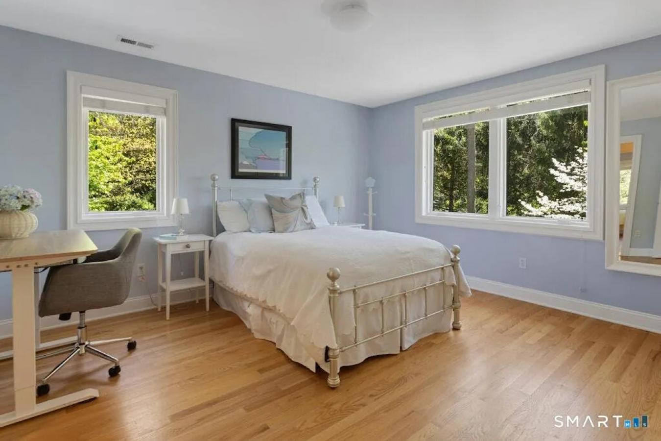 Stamford, Fairfield, 06902, United States, 6 Bedrooms Bedrooms, ,5 BathroomsBathrooms,Residential,For Sale,2049768