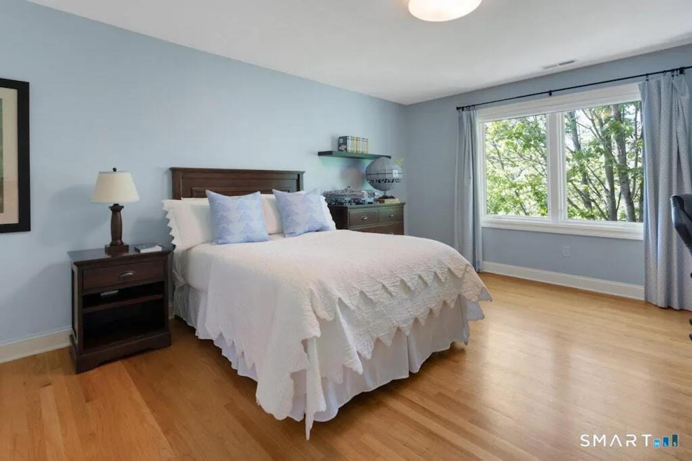 Stamford, Fairfield, 06902, United States, 6 Bedrooms Bedrooms, ,5 BathroomsBathrooms,Residential,For Sale,2049768