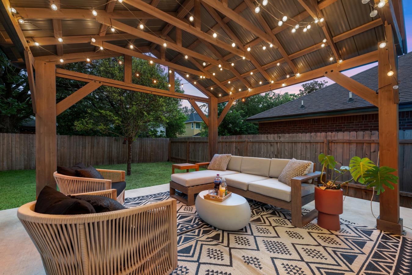Austin, Travis, 78748, United States, 3 Bedrooms Bedrooms, ,2 BathroomsBathrooms,Residential,For Sale,2049766