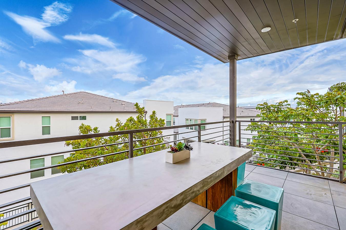 San Diego, California, 92108, United States, 4 Bedrooms Bedrooms, ,3 BathroomsBathrooms,Residential,For Sale,2049759