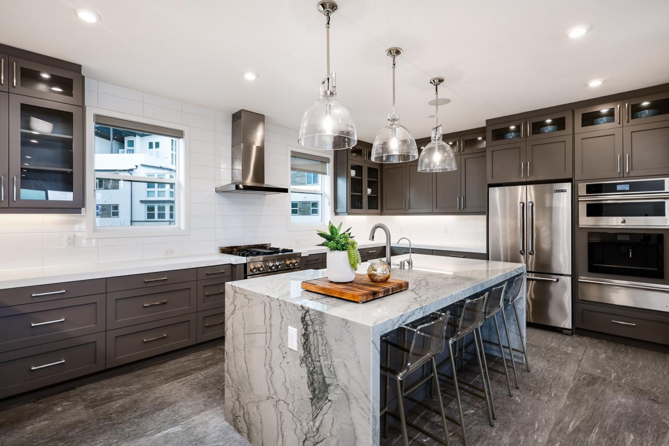 San Diego, California, 92108, United States, 4 Bedrooms Bedrooms, ,3 BathroomsBathrooms,Residential,For Sale,2049759