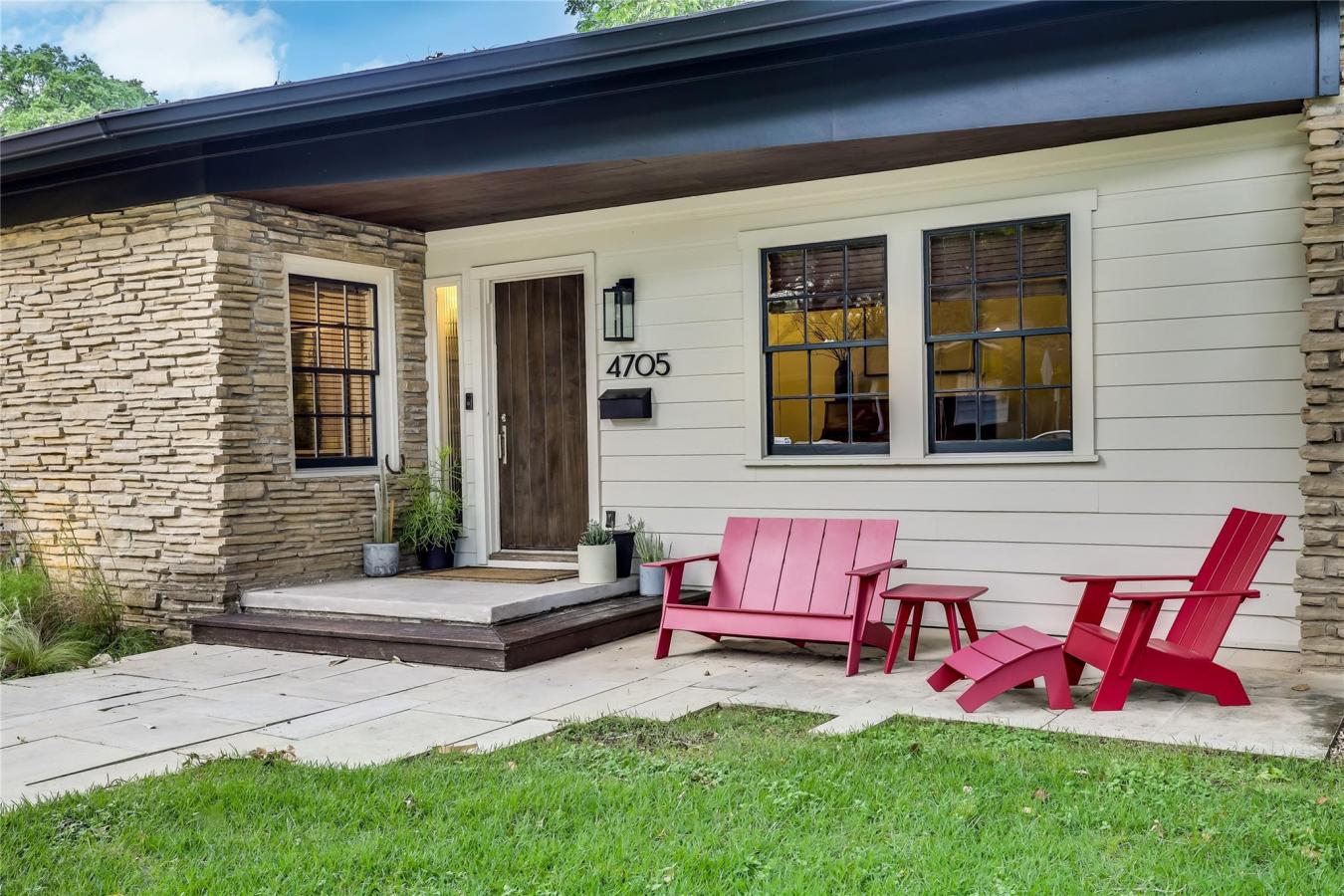 Austin, Travis, 78731, United States, 4 Bedrooms Bedrooms, ,3 BathroomsBathrooms,Residential,For Sale,2049758