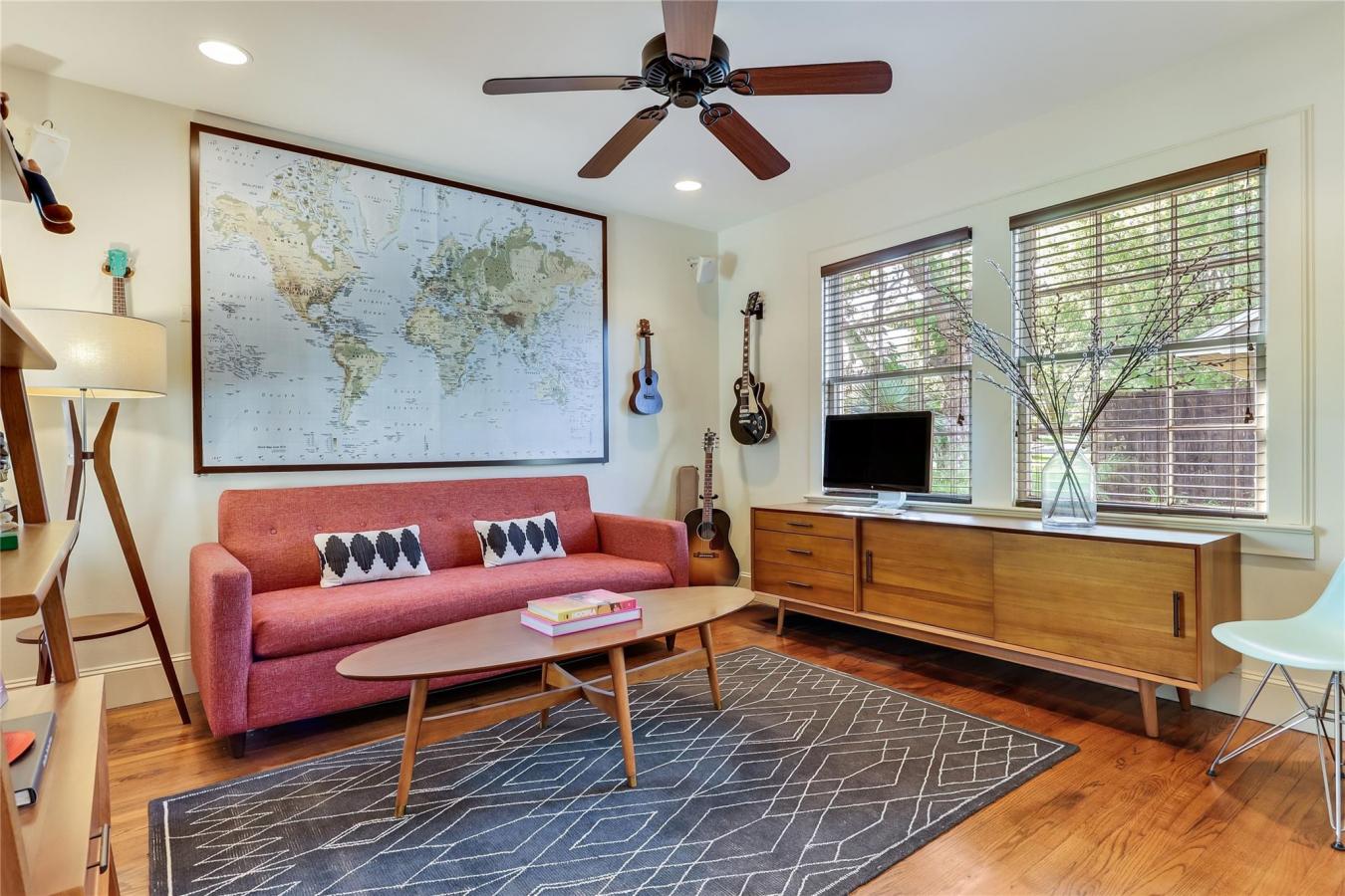 Austin, Travis, 78731, United States, 4 Bedrooms Bedrooms, ,3 BathroomsBathrooms,Residential,For Sale,2049758