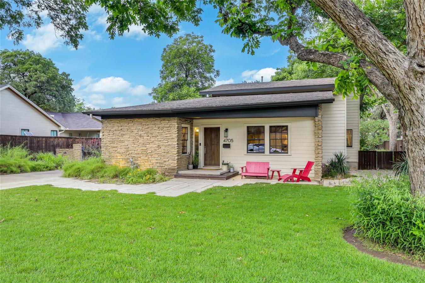 Austin, Travis, 78731, United States, 4 Bedrooms Bedrooms, ,3 BathroomsBathrooms,Residential,For Sale,2049758