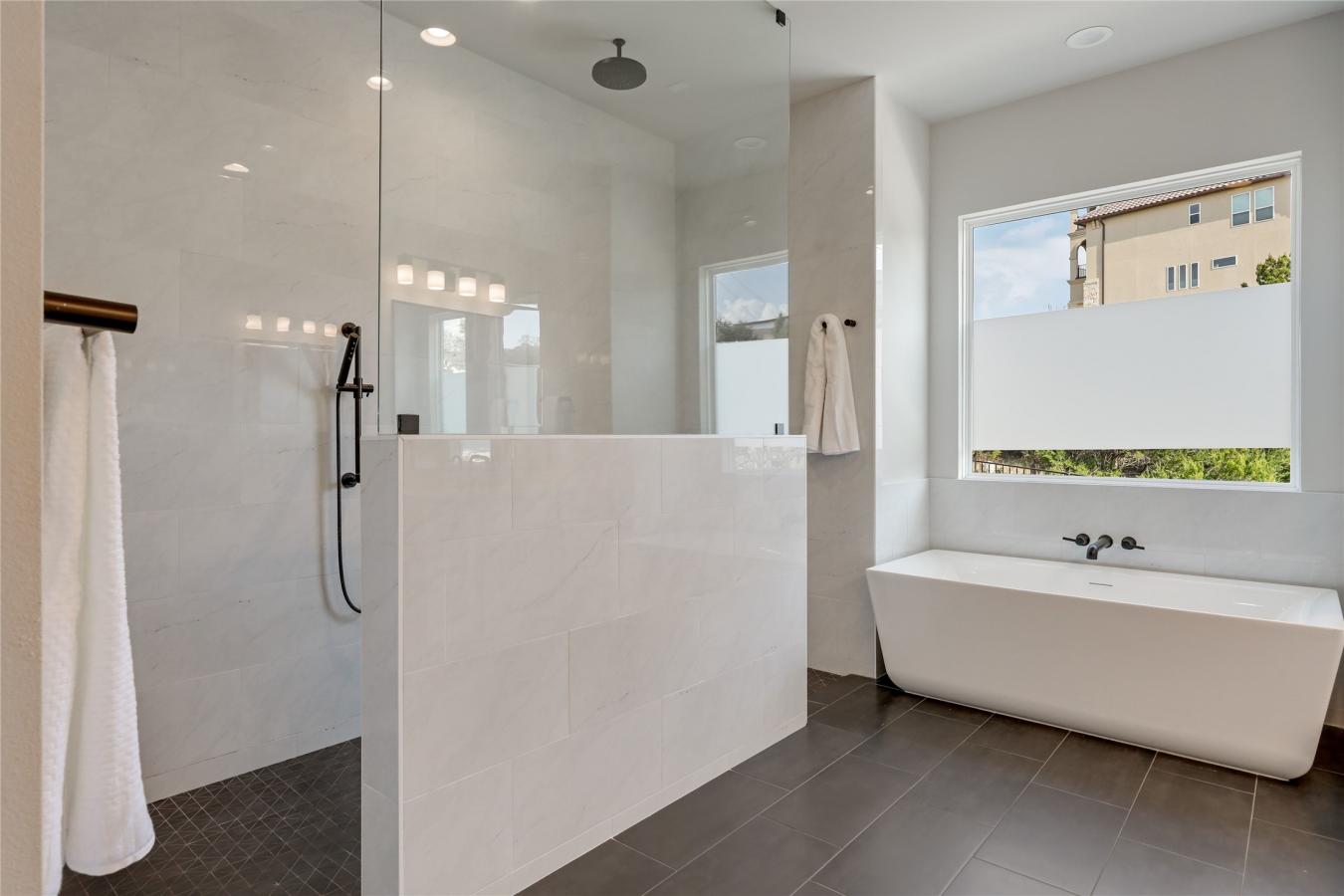 Austin, Travis, 78734, United States, 5 Bedrooms Bedrooms, ,4 BathroomsBathrooms,Residential,For Sale,2049756