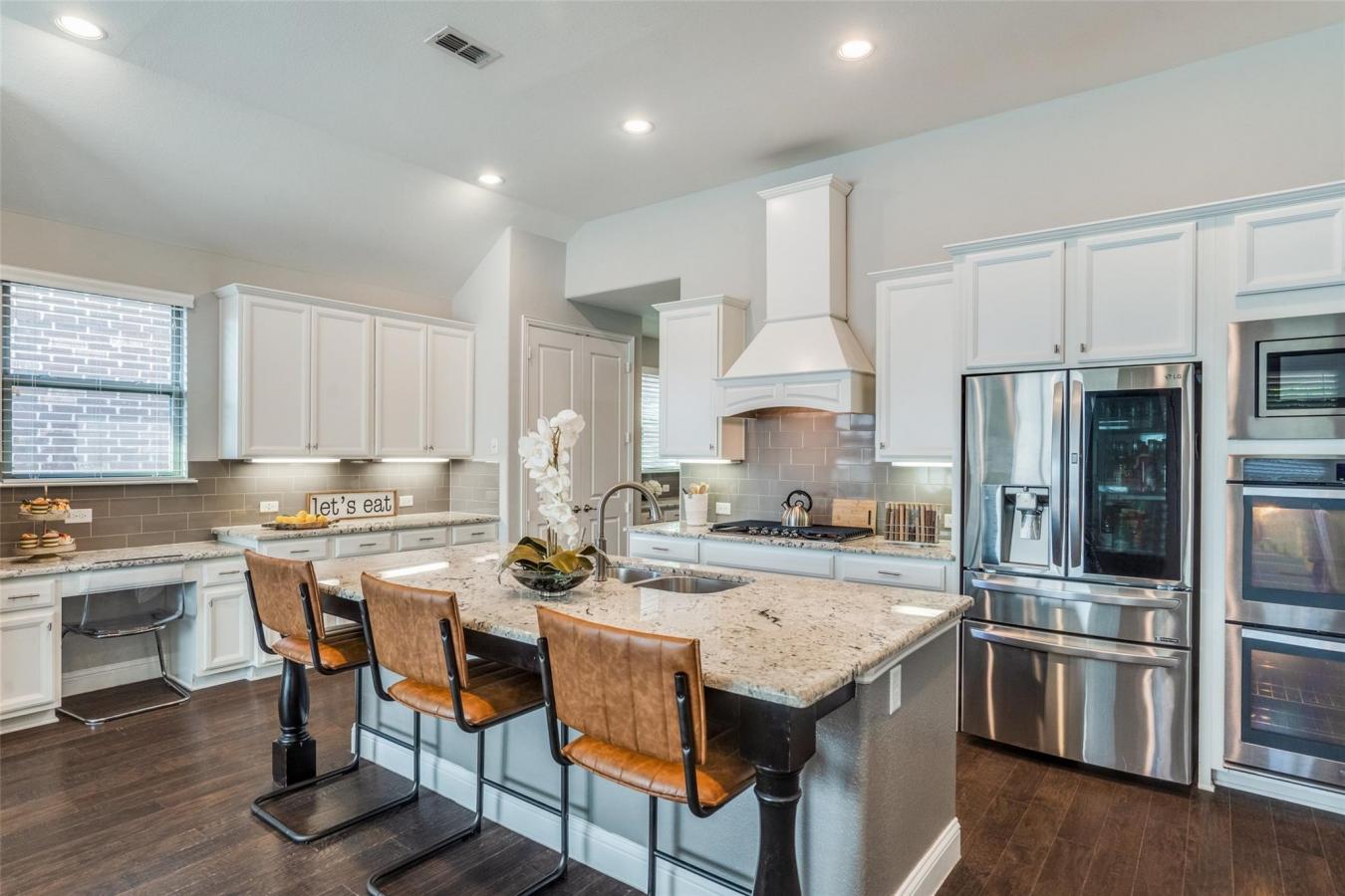 The Colony, Denton, 75056, United States, 4 Bedrooms Bedrooms, ,3 BathroomsBathrooms,Residential,For Sale,2049755