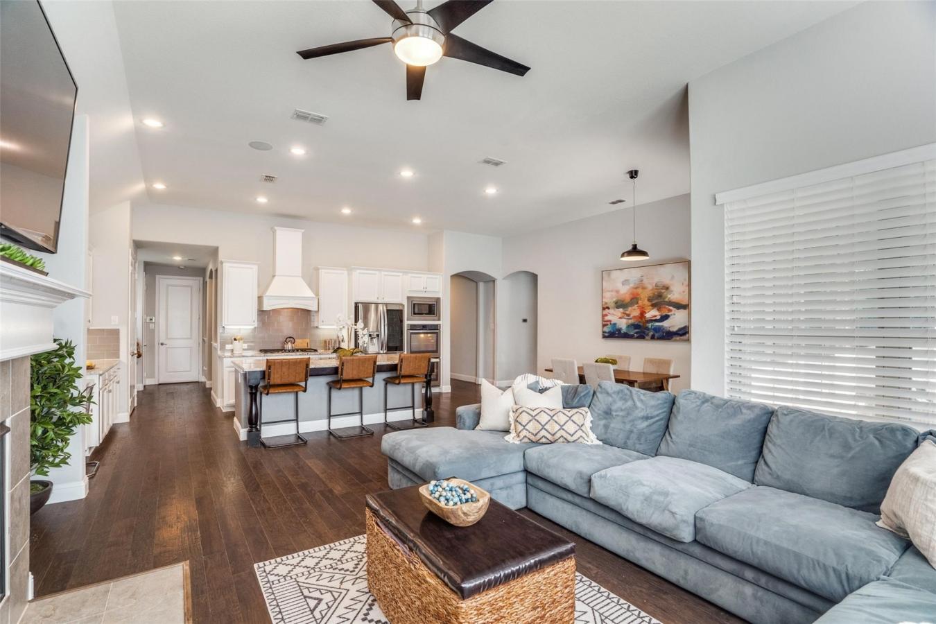 The Colony, Denton, 75056, United States, 4 Bedrooms Bedrooms, ,3 BathroomsBathrooms,Residential,For Sale,2049755