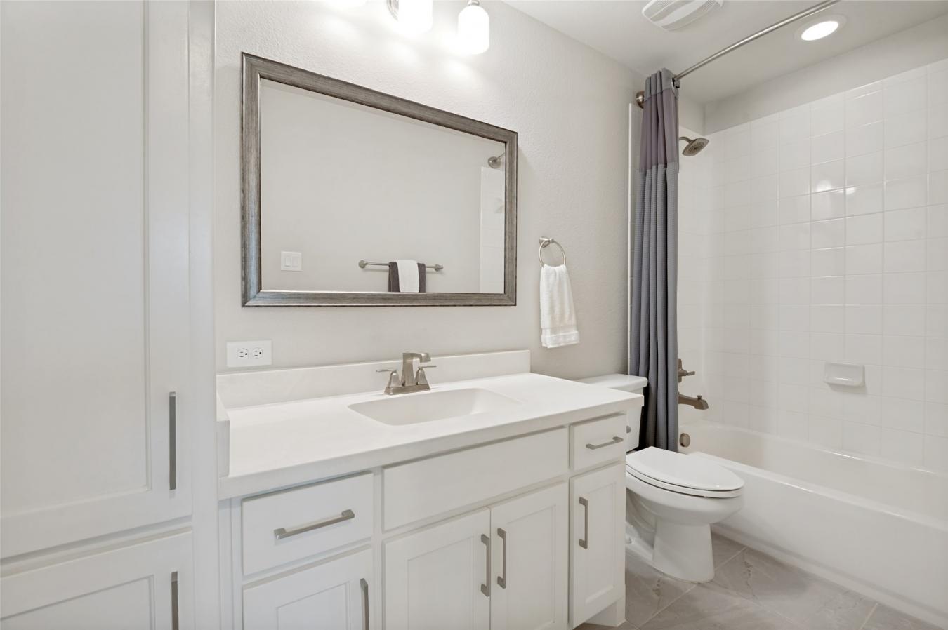 The Colony, Denton, 75056, United States, 5 Bedrooms Bedrooms, ,4 BathroomsBathrooms,Residential,For Sale,2049754