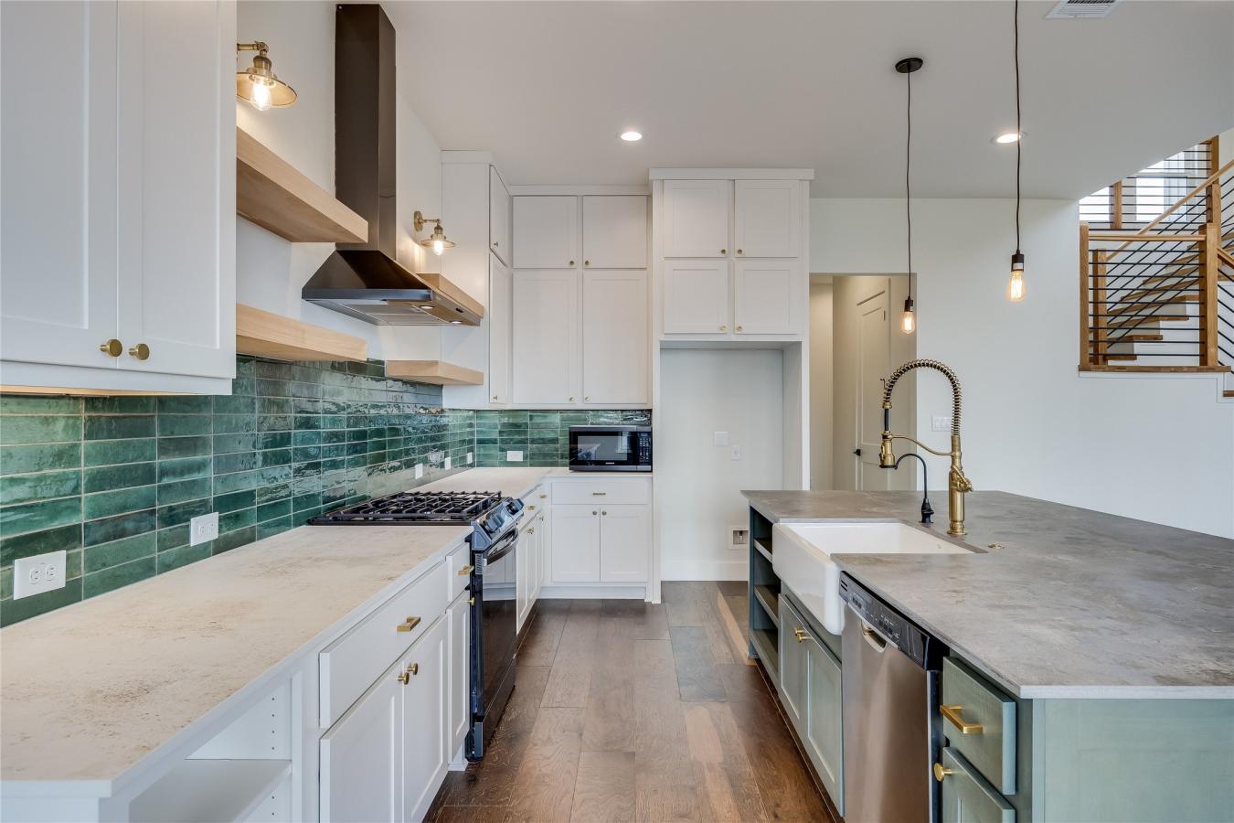 Dripping Springs, Hays, 78620, United States, 4 Bedrooms Bedrooms, ,3 BathroomsBathrooms,Residential,For Sale,2049753