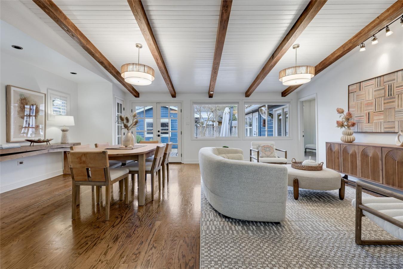 Austin, Travis, 78731, United States, 4 Bedrooms Bedrooms, ,3 BathroomsBathrooms,Residential,For Sale,2049749