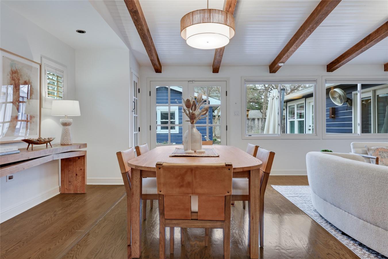 Austin, Travis, 78731, United States, 4 Bedrooms Bedrooms, ,3 BathroomsBathrooms,Residential,For Sale,2049749
