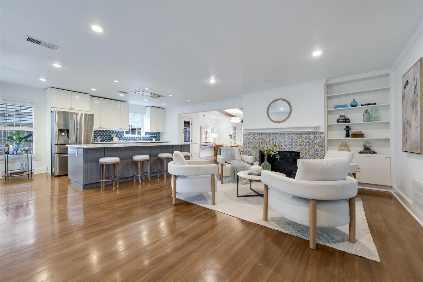 Austin, Travis, 78731, United States, 4 Bedrooms Bedrooms, ,3 BathroomsBathrooms,Residential,For Sale,2049749