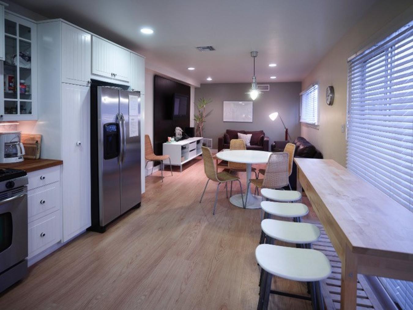 Venice, Los Angeles, 90291, United States, 7 Bedrooms Bedrooms, ,5 BathroomsBathrooms,Residential,For Sale,2049745